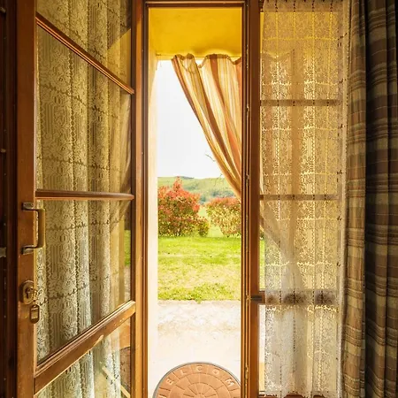 Farm stay Due Ponti Chianni